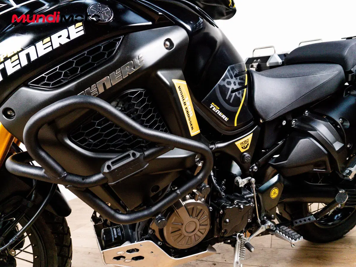 Yamaha XT1200Z Super Ténéré First Edition (2010 - 11) (9)