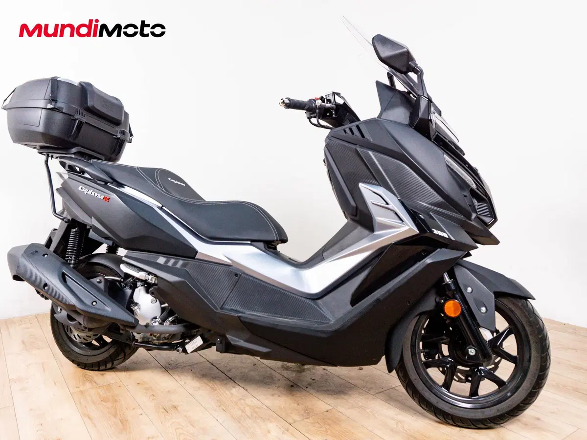 Sym CruiSym 300 E5+ (2025 - 26) (2)