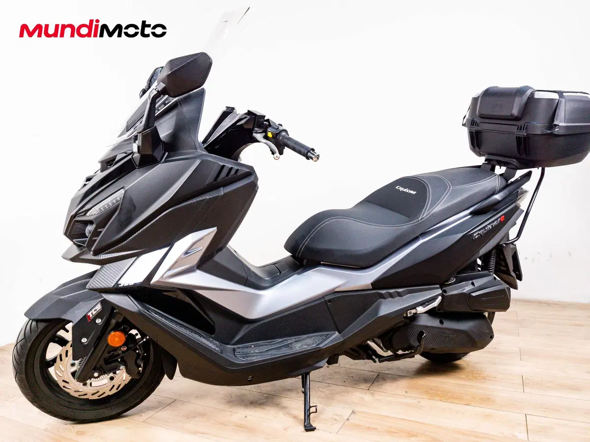 Sym CruiSym 300 E5+ (2025 - 26) (8)