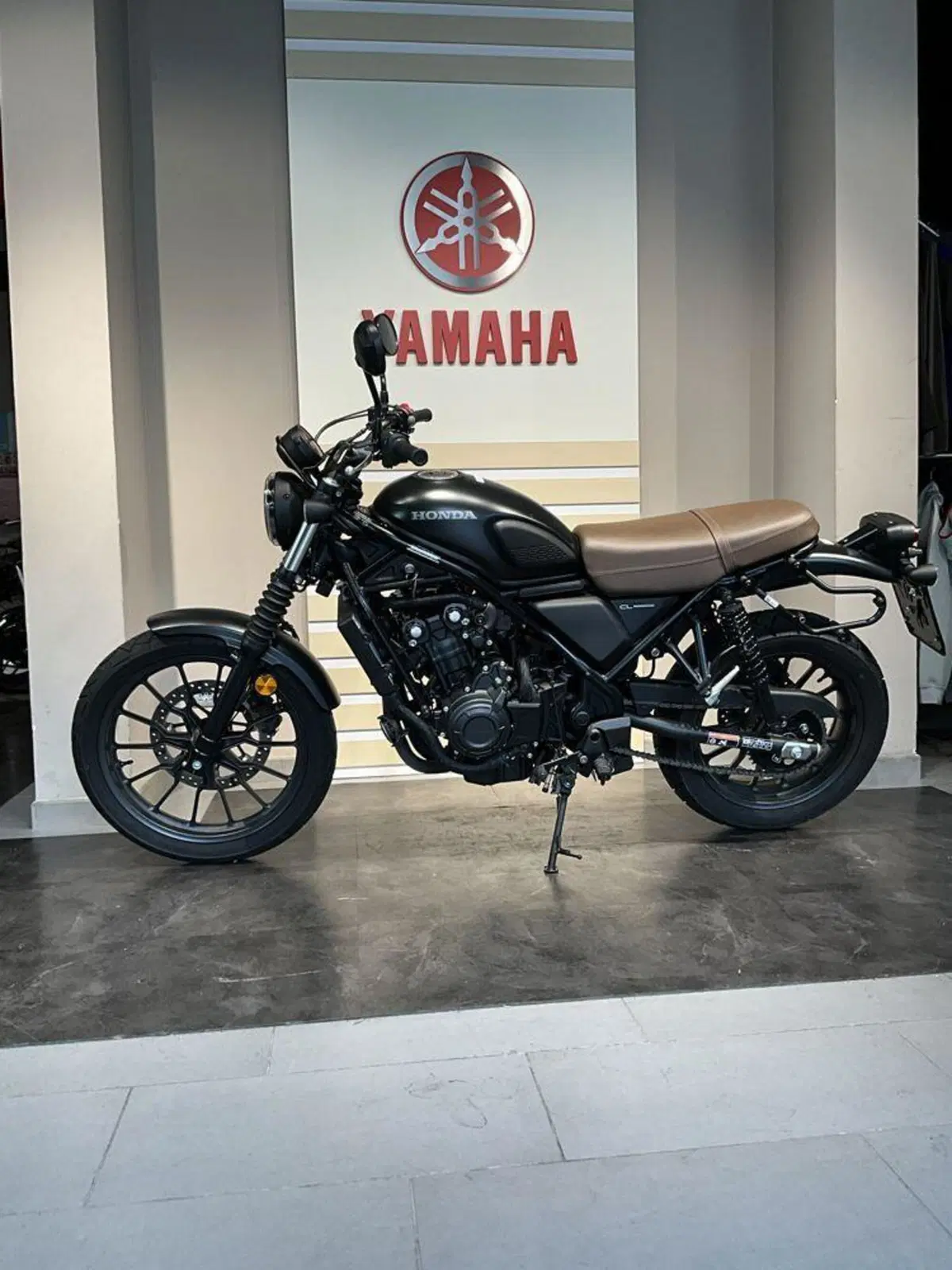 Honda CL500 (2025 - 26) (4)