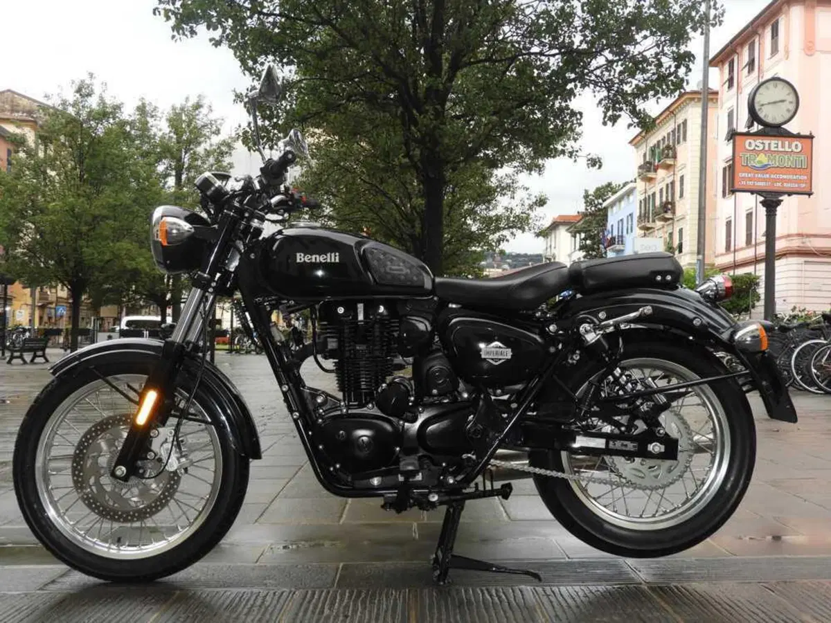 Benelli Imperiale 400 (2021 - 25) (4)