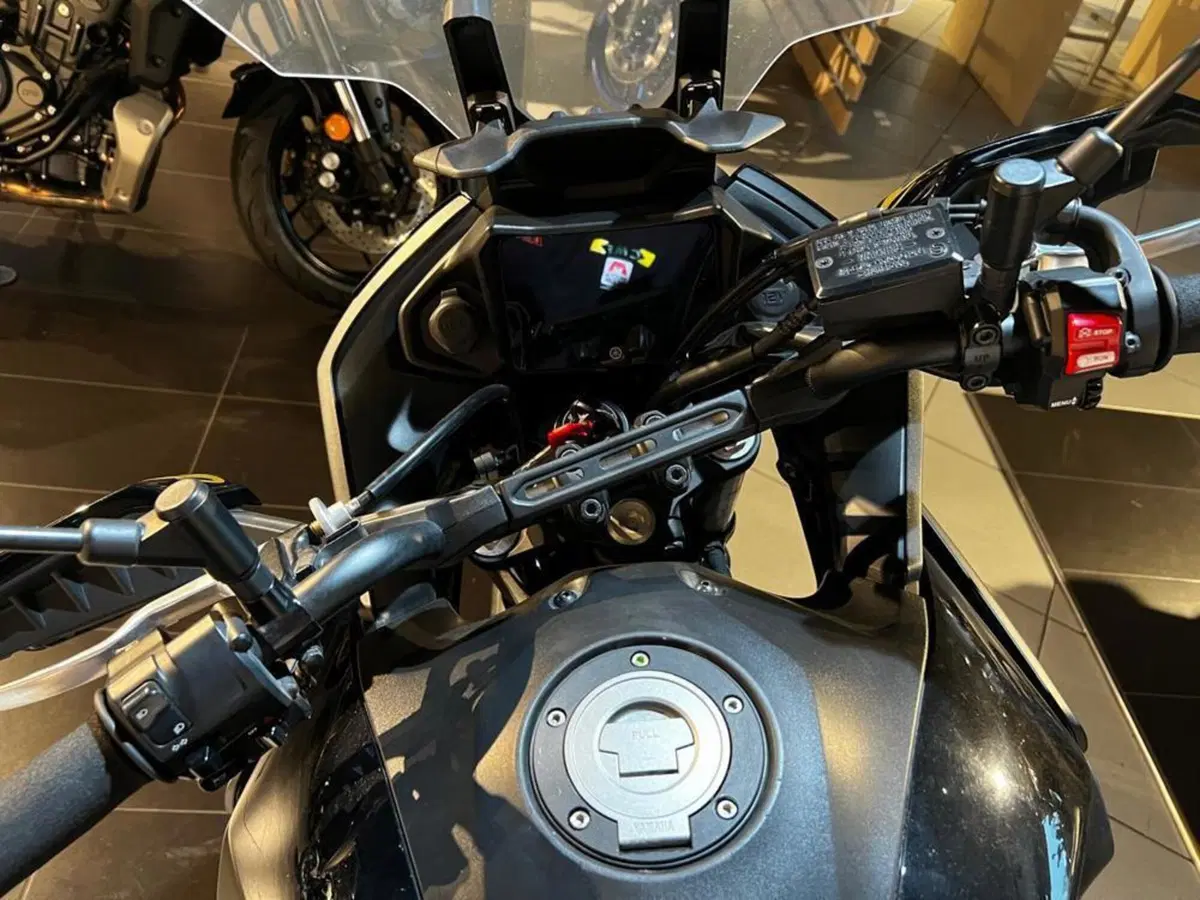 Yamaha Tracer 7 (2021 - 24) (4)