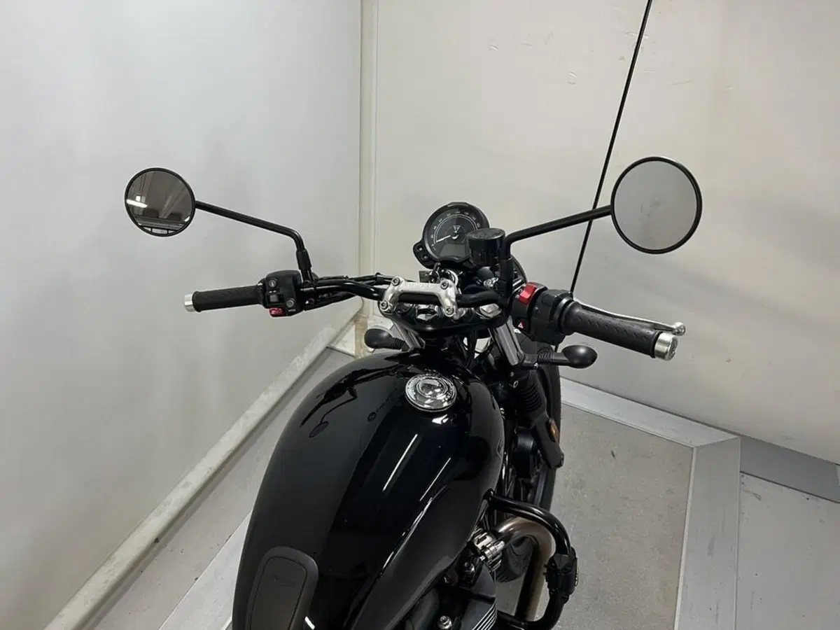 Triumph Speed Twin 900 (2023 - 24) (10)