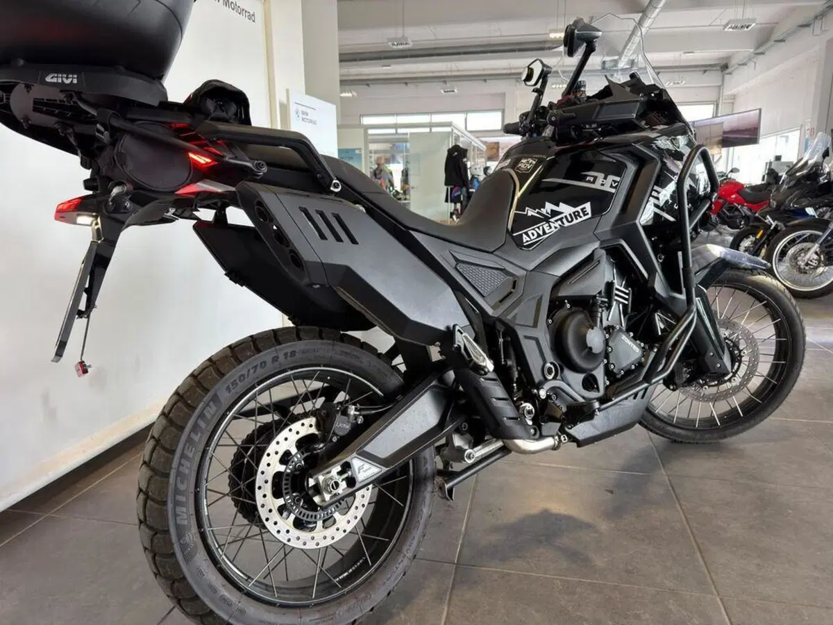 Zontes ZT125-C (2024) (11)