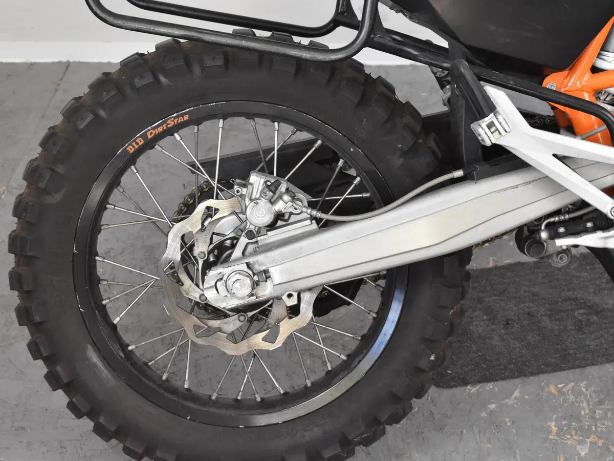 KTM 690 Enduro R (2009 - 11) (11)