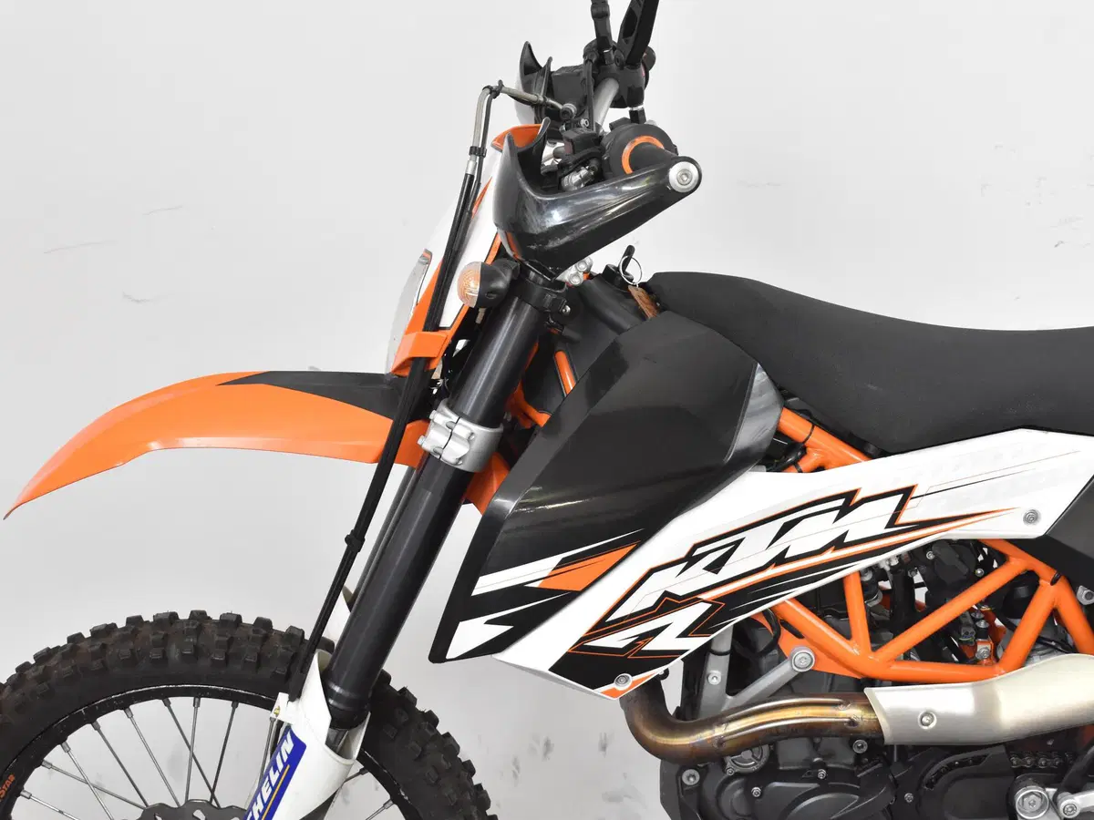 KTM 690 Enduro R (2009 - 11) (13)