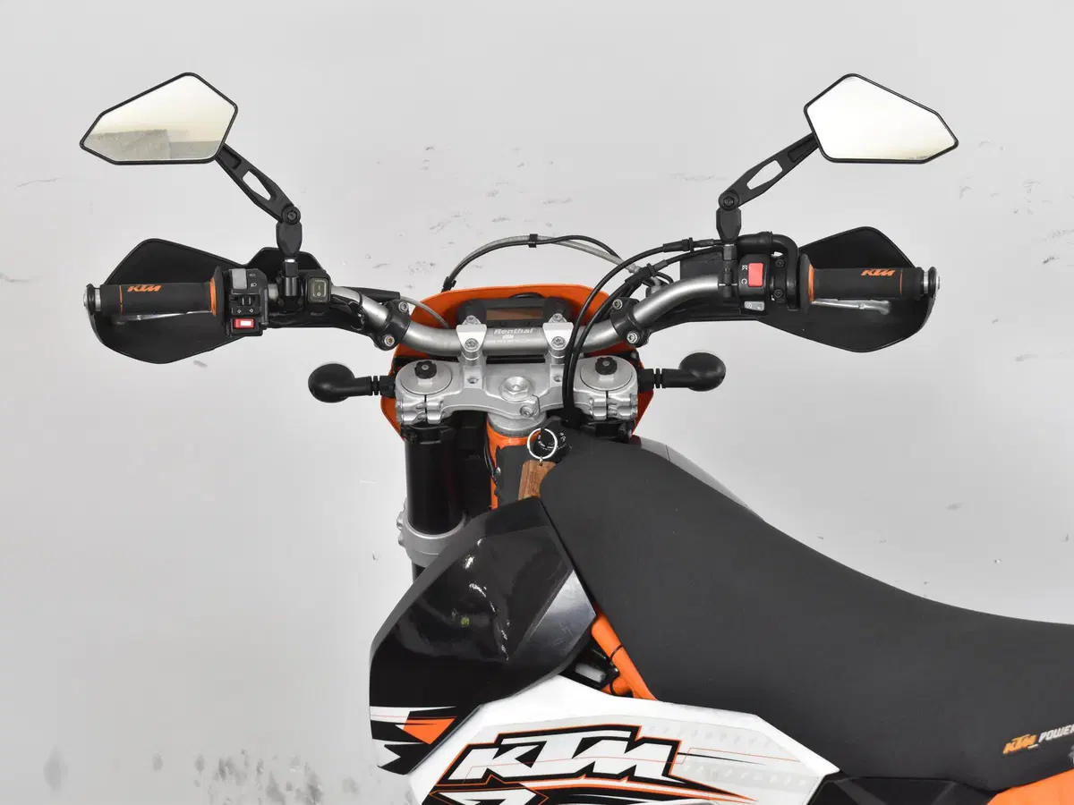 KTM 690 Enduro R (2009 - 11) (18)