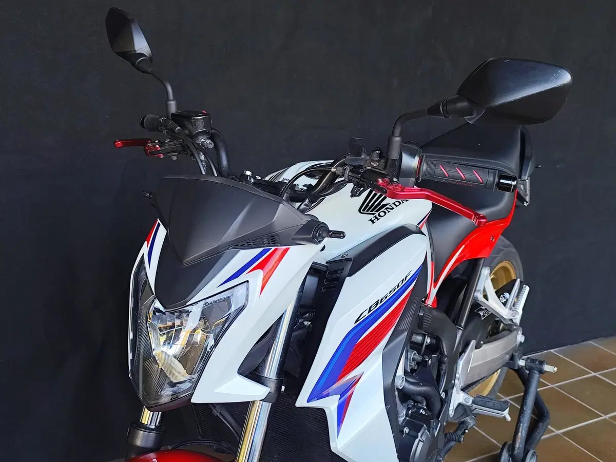 Honda CB 650 F ABS (2014 - 17) (8)