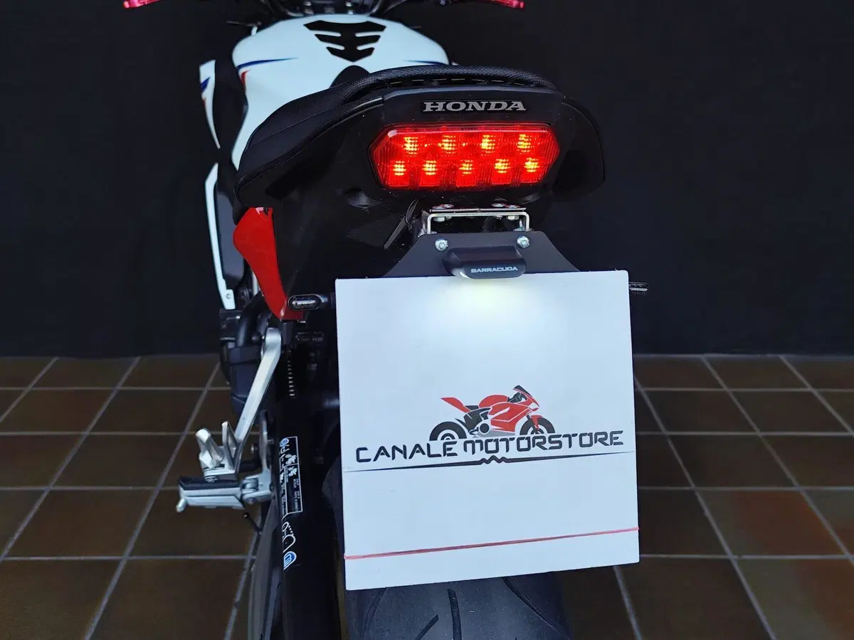 Honda CB 650 F ABS (2014 - 17) (12)