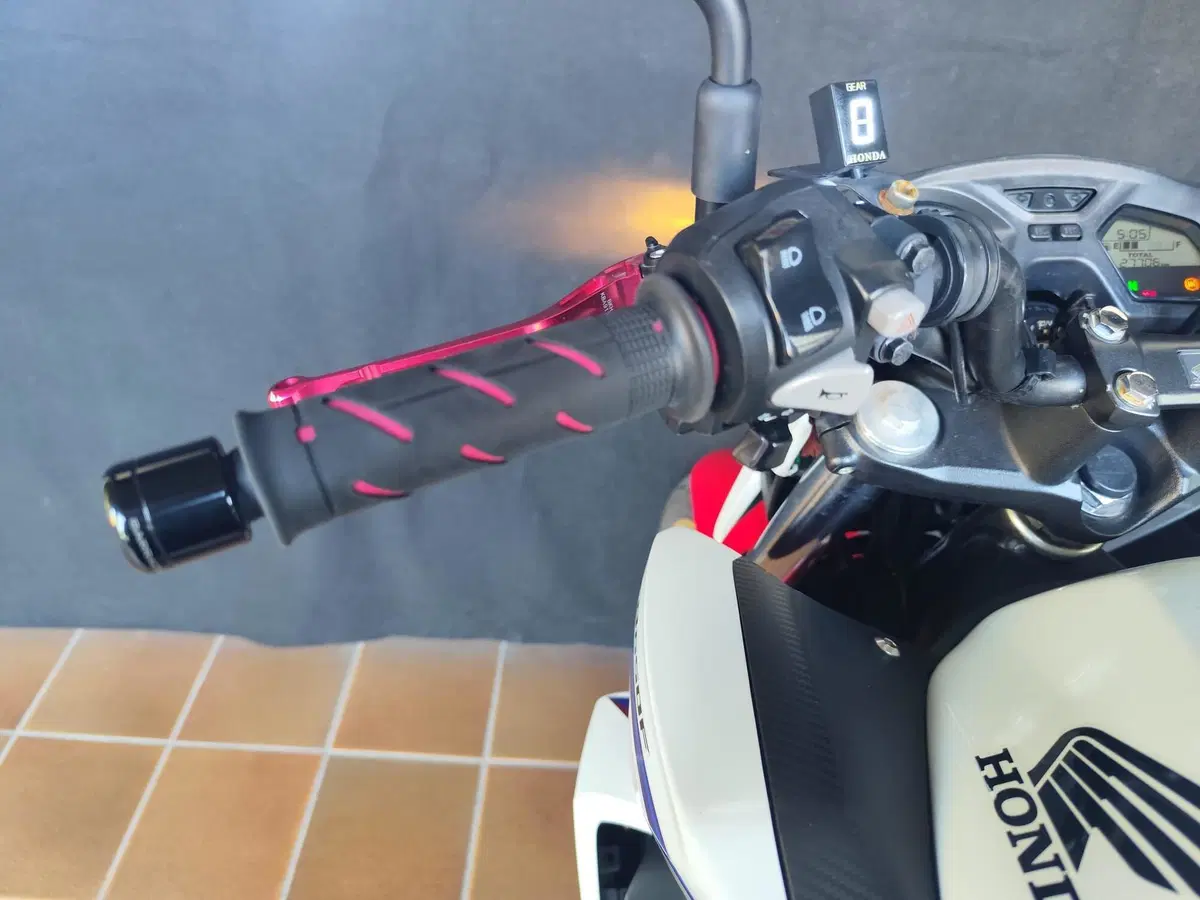 Honda CB 650 F ABS (2014 - 17) (15)