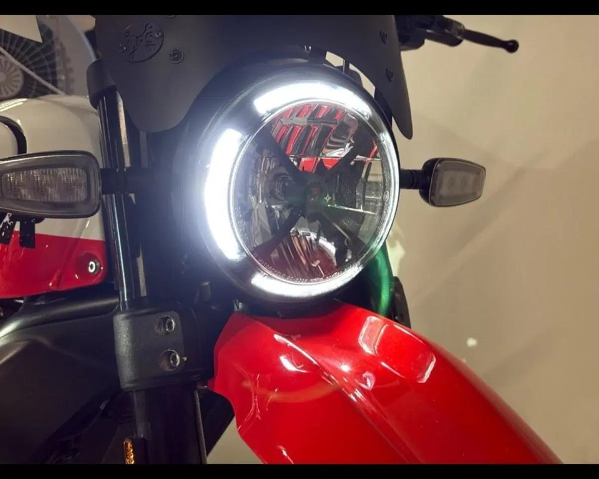 Ducati Scrambler 800 Urban Motard (2022) (10)