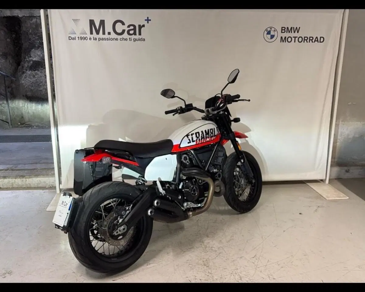 Ducati Scrambler 800 Urban Motard (2022) (5)