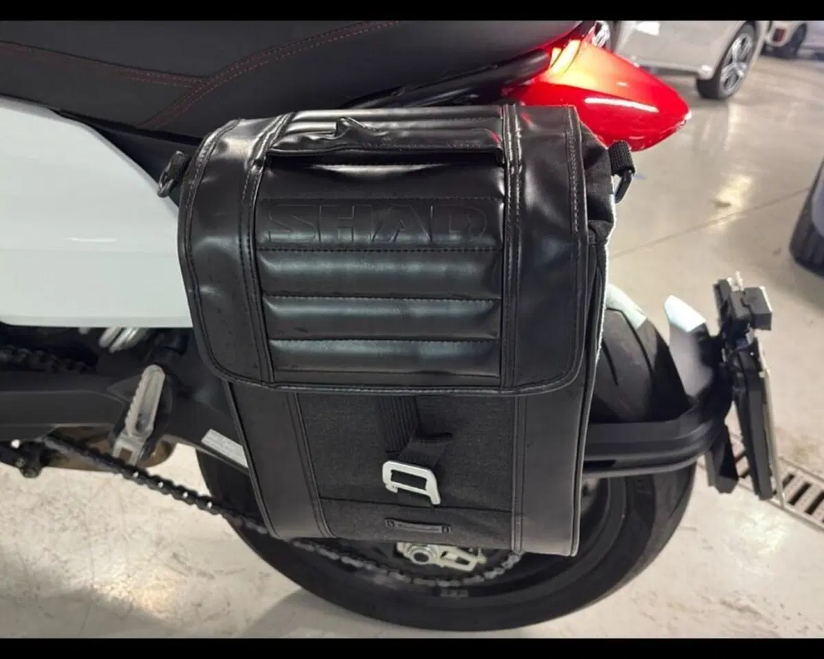 Ducati Scrambler 800 Urban Motard (2022) (14)