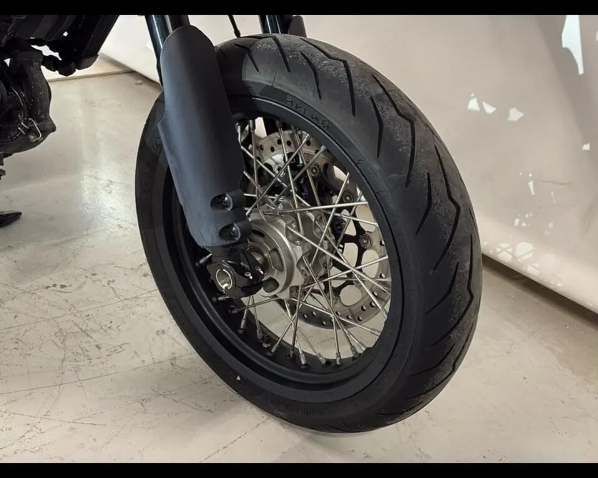 Ducati Scrambler 800 Urban Motard (2022) (11)