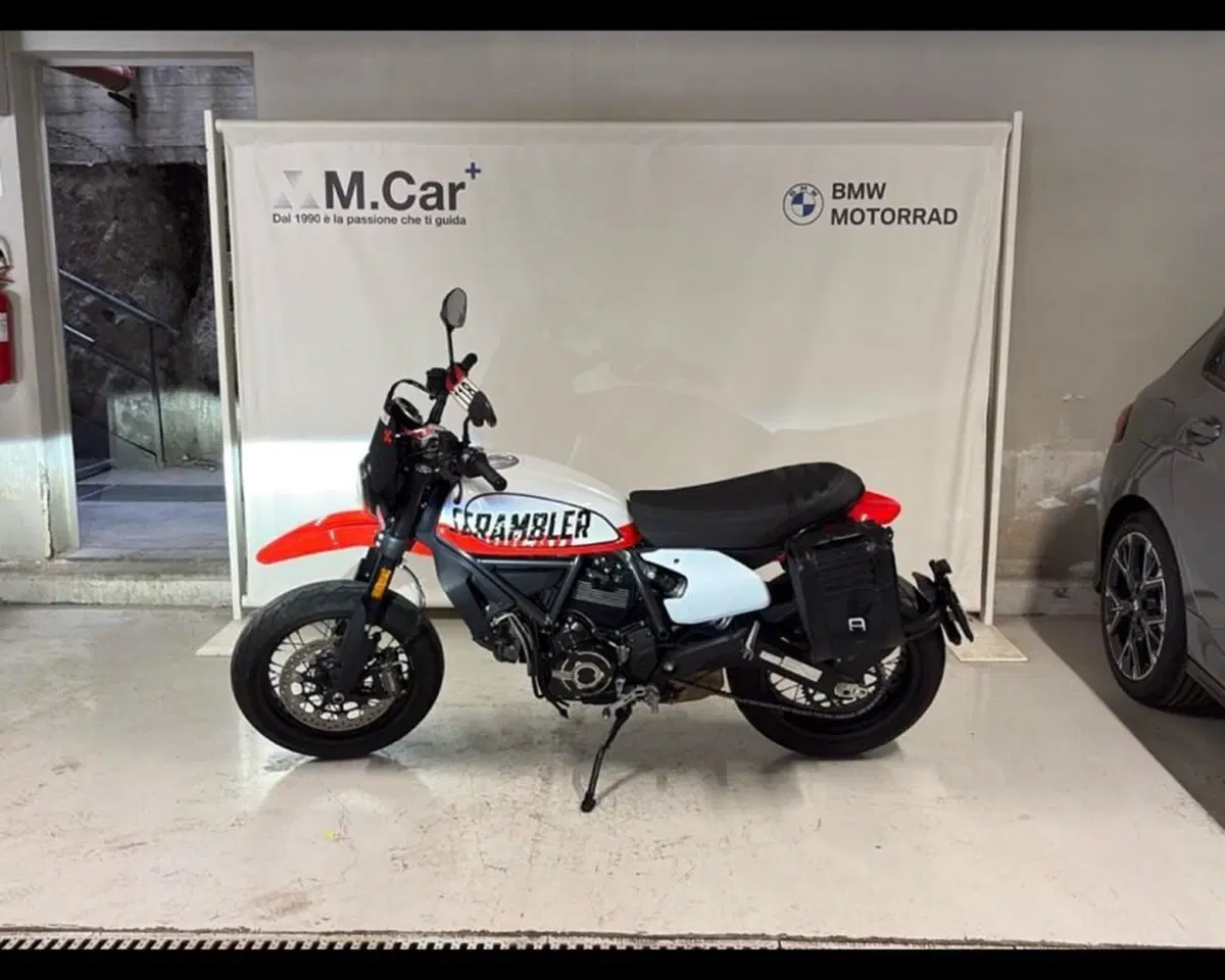 Ducati Scrambler 800 Urban Motard (2022) (8)