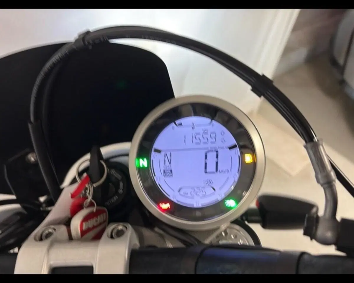 Ducati Scrambler 800 Urban Motard (2022) (9)