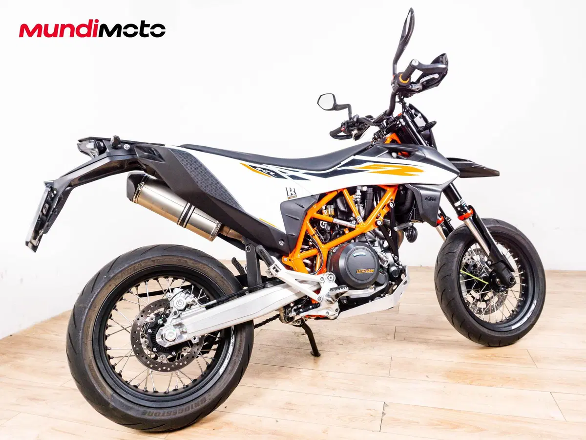 KTM 690 SMC R (2012 - 17) (3)