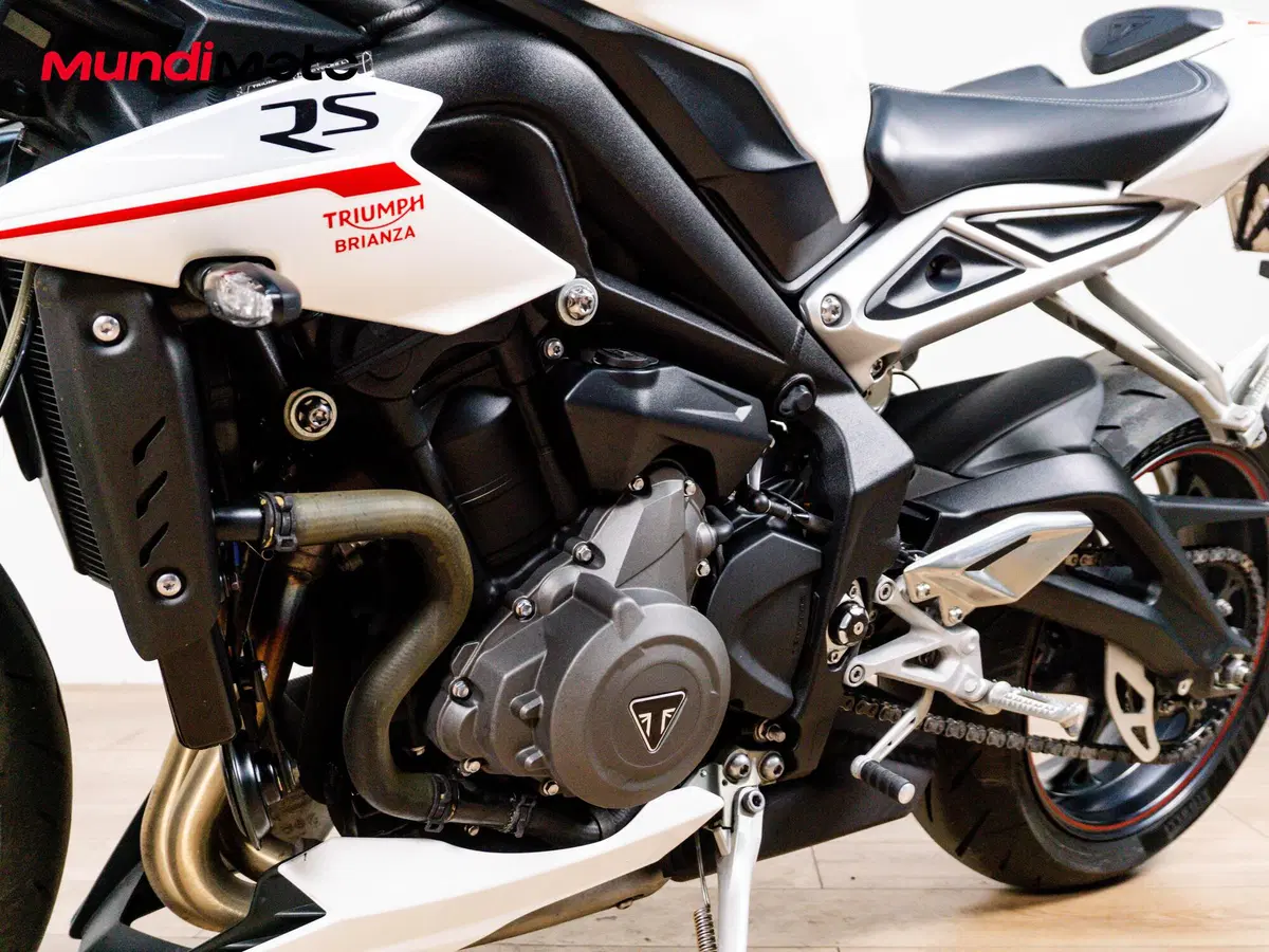 Triumph Street Triple 765 RS (2023 - 26) (9)