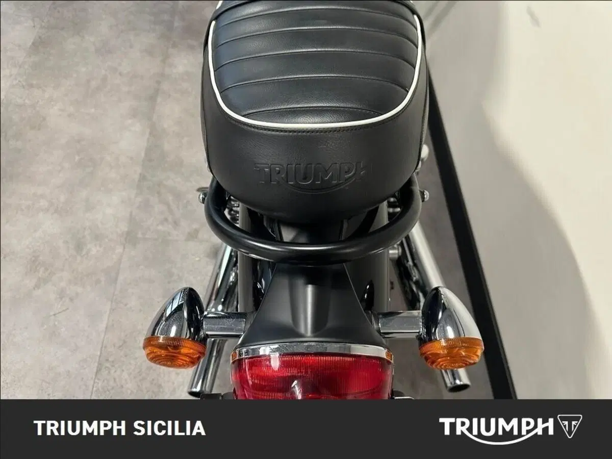 Triumph Bonneville T120 (2021 - 25) (15)
