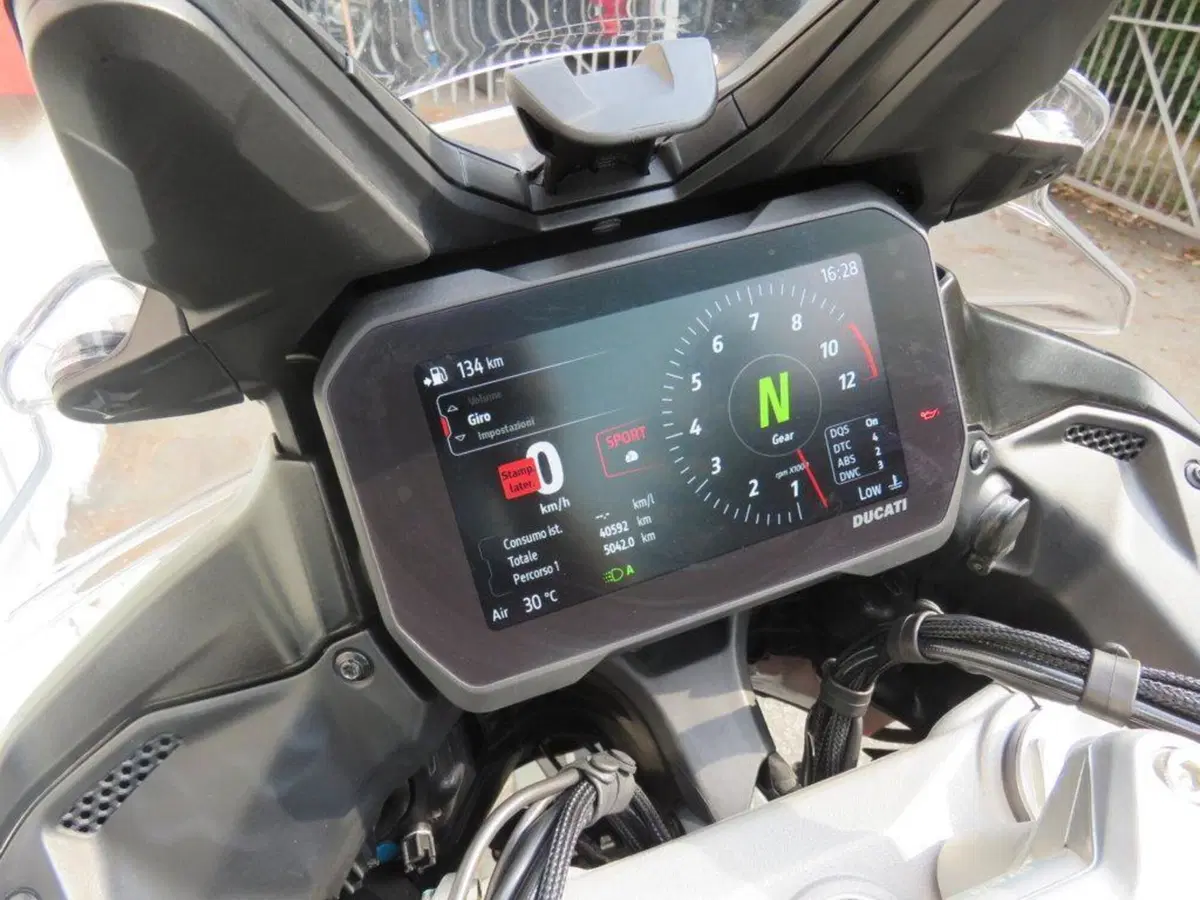 Ducati Multistrada V4 S (2021 - 24) (15)