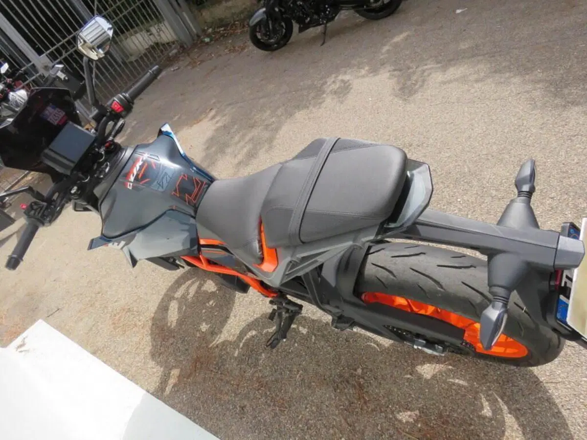 KTM 390 Duke (2024 - 25) (5)