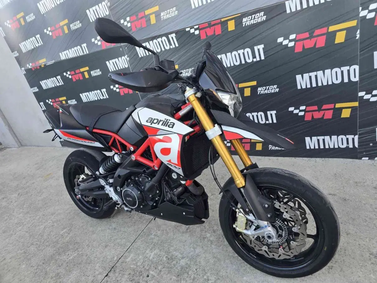 Aprilia Dorsoduro 900 (2017 - 20) (6)