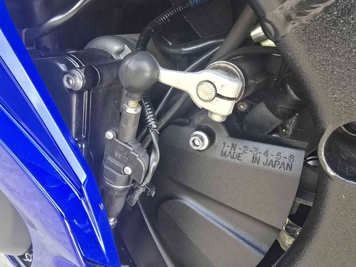 Yamaha YZF R6 (2017 - 20) (16)