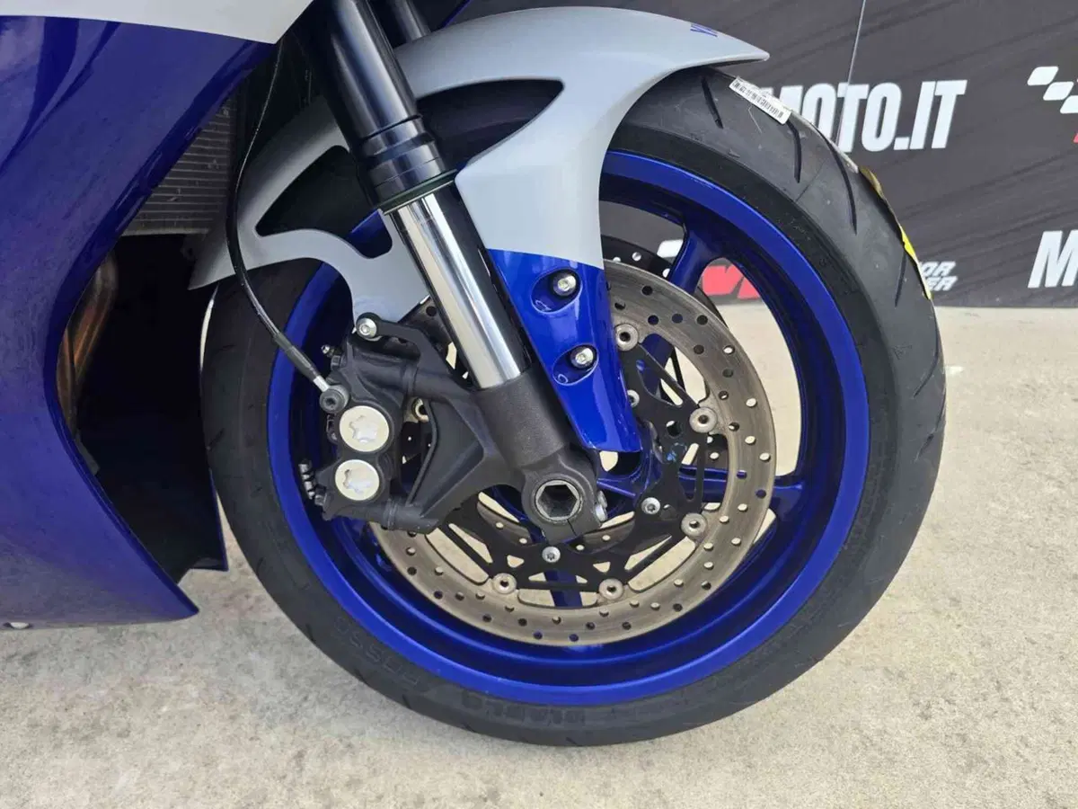 Yamaha YZF R6 (2017 - 20) (10)