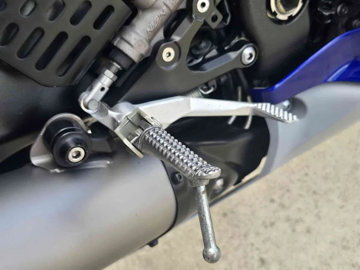 Yamaha YZF R6 (2017 - 20) (23)