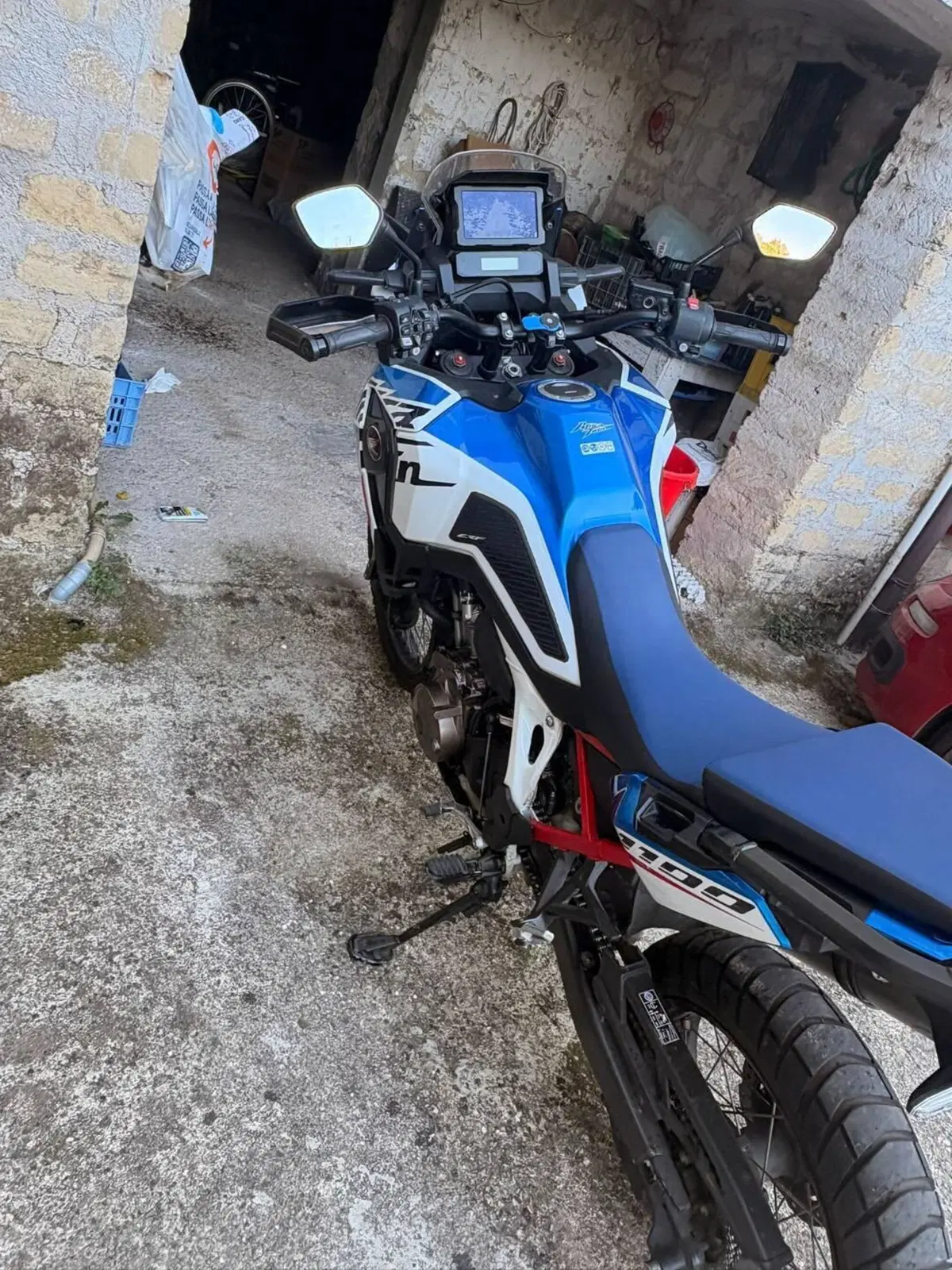 Honda Africa Twin CRF 1100L (2022 - 23) (3)