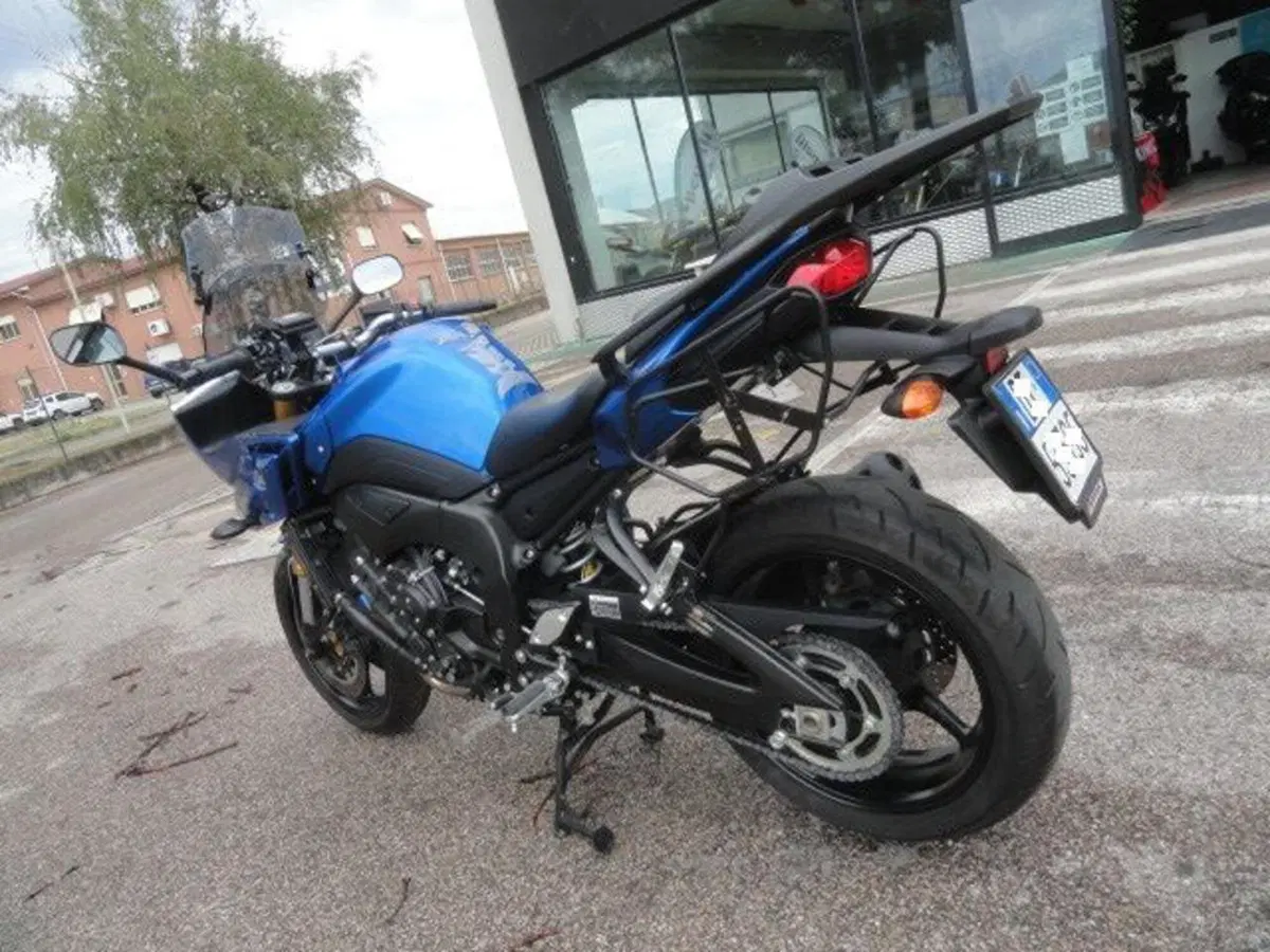 Yamaha Fazer 8 (2010 - 16) (8)