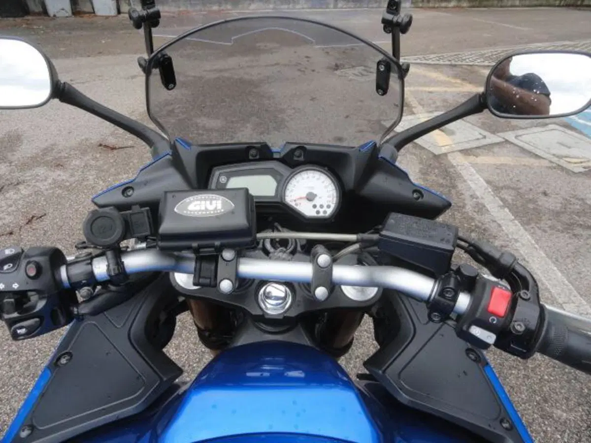 Yamaha Fazer 8 (2010 - 16) (12)