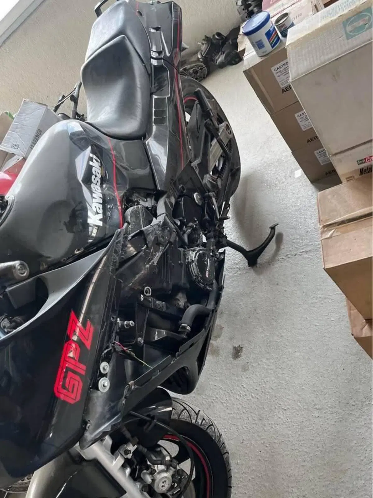 Kawasaki GPZ 1000 RX (4)