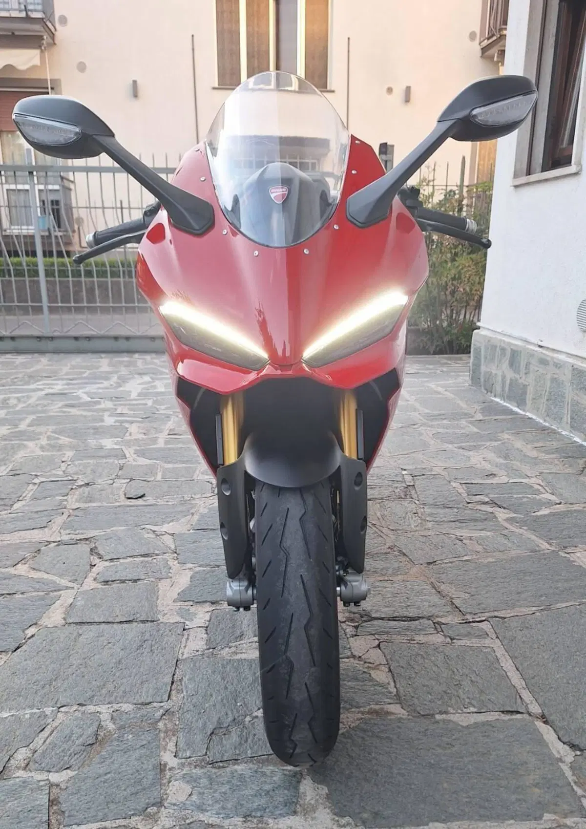Ducati Panigale V2 S (2025 - 26) (3)
