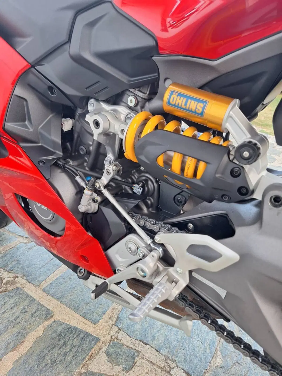 Ducati Panigale V2 S (2025 - 26) (4)