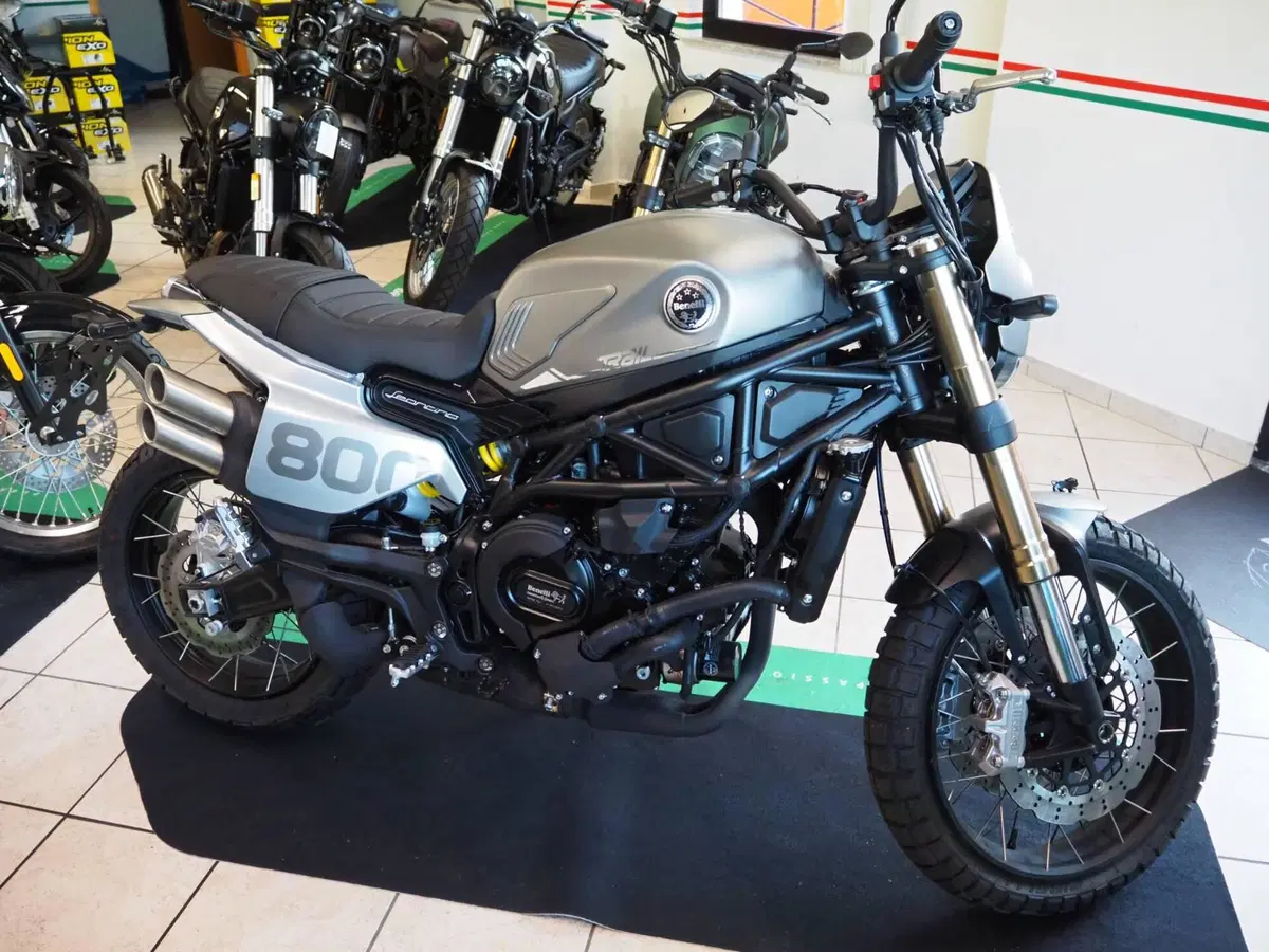 Benelli Leoncino 800 Trail (2022 - 26) (15)