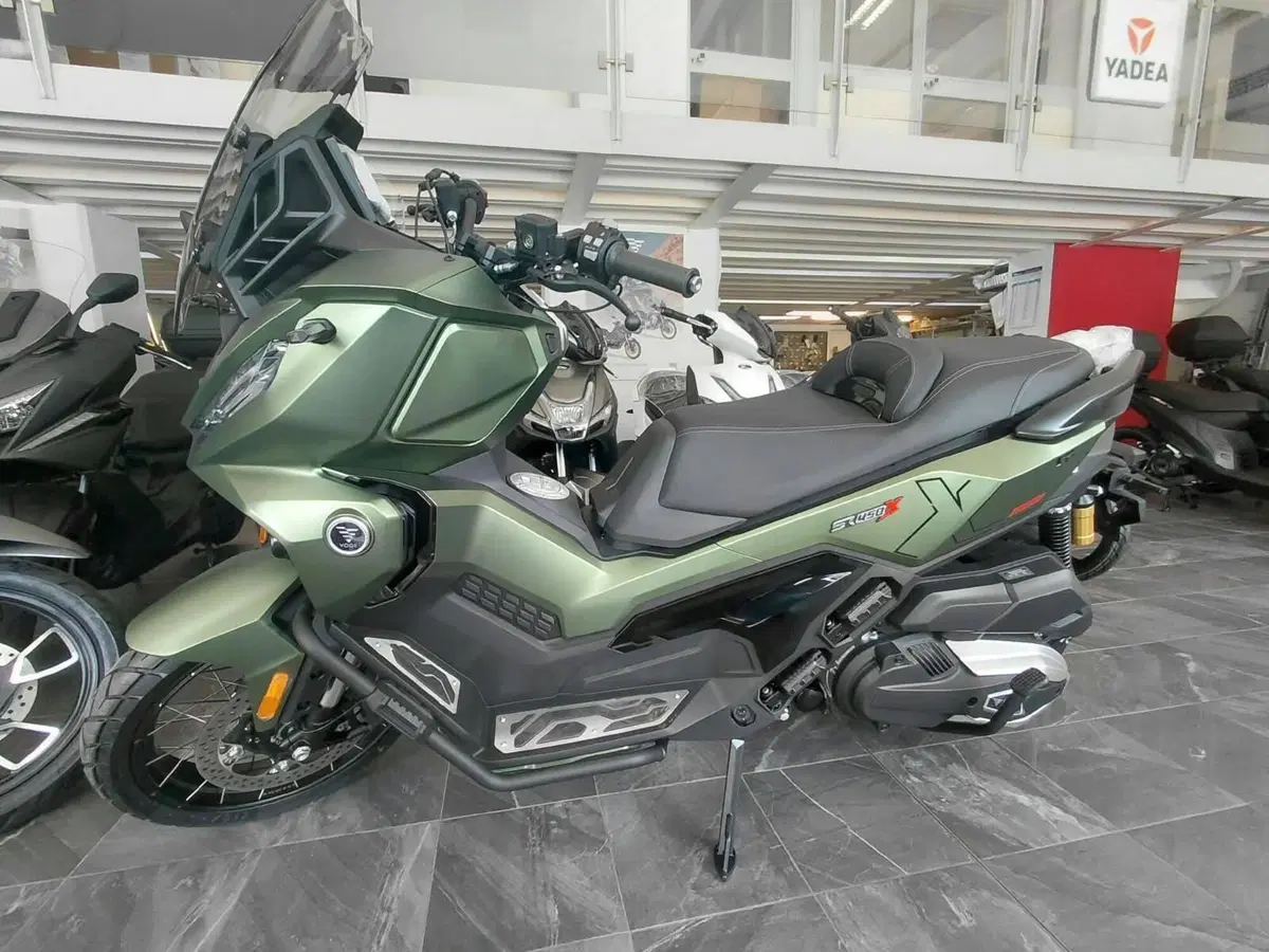Voge SR450X (2026) (2)