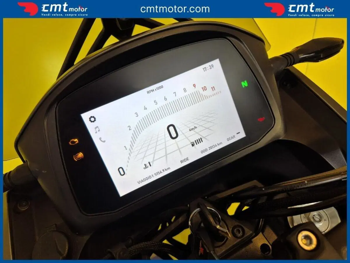 Moto Morini X-Cape 650 (2021 - 26) (5)