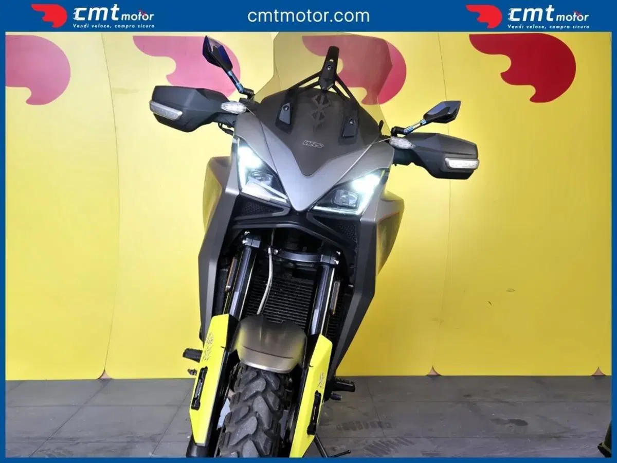 Moto Morini X-Cape 650 (2021 - 26) (6)