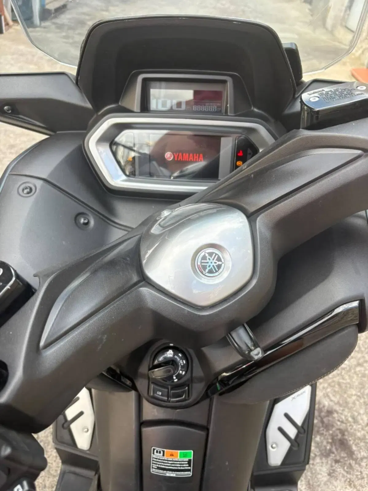 Yamaha X-Max 125 Tech Max (2021 - 24) (3)