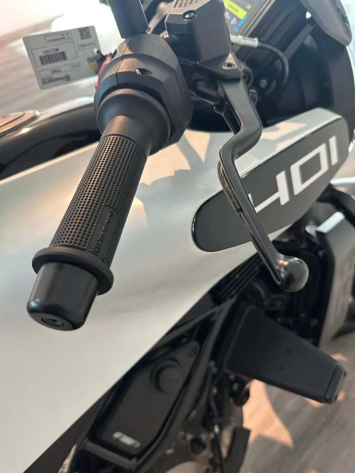 Husqvarna Vitpilen 401 (2024 - 26) (6)