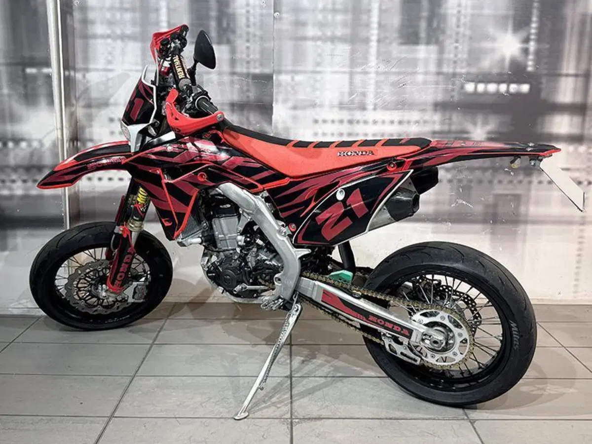 Honda CRF 450R (2019) (2)
