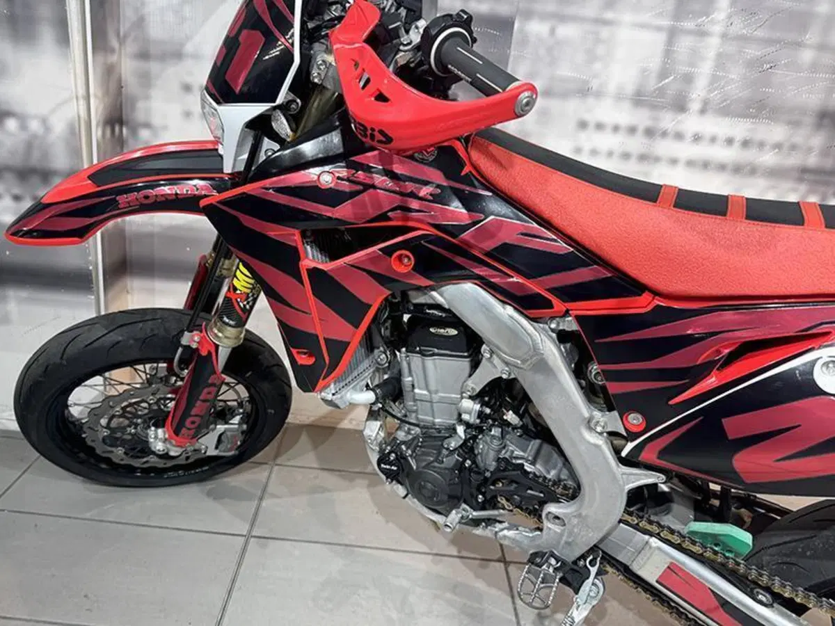 Honda CRF 450R (2019) (9)