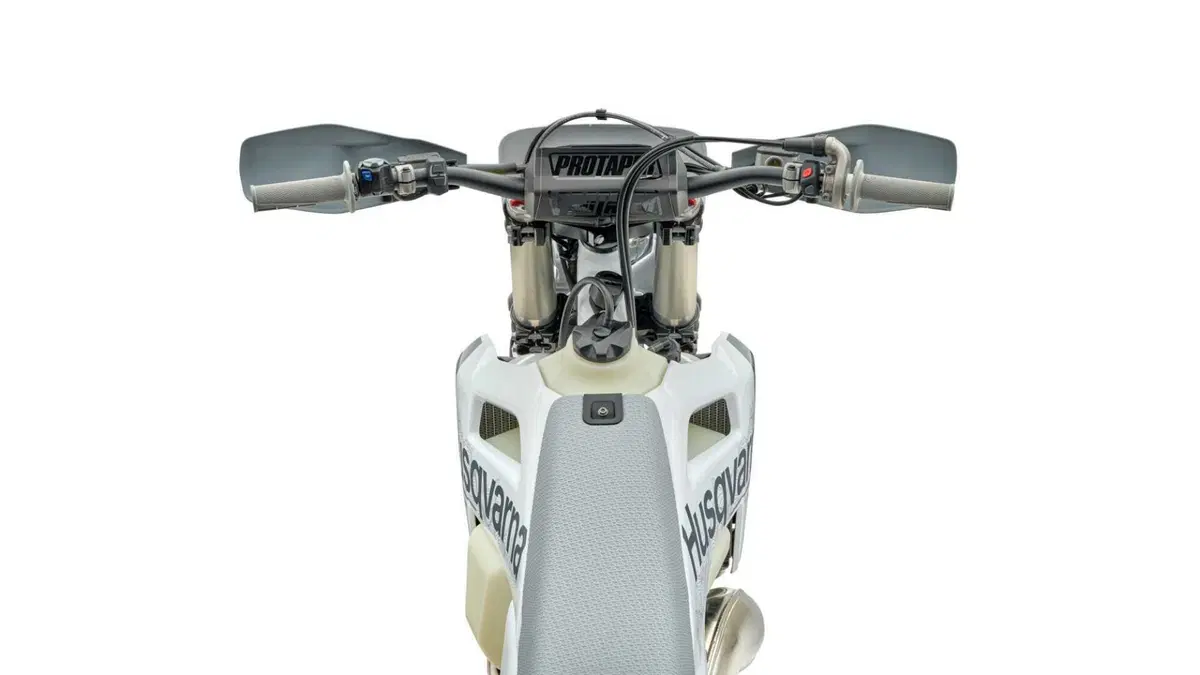 Husqvarna TE 300 TE 300 Pro (2027) (5)