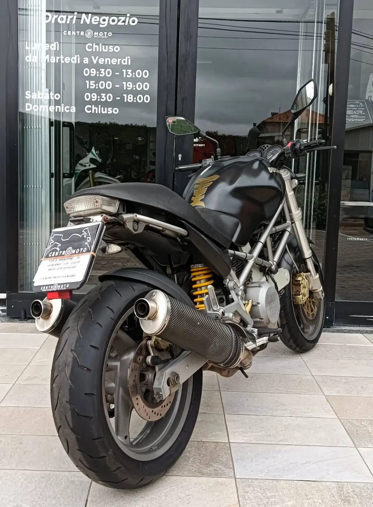 Ducati Monster 620 Dark (2003 - 06) (2)