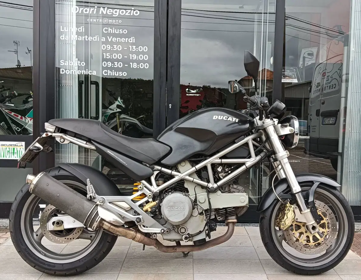 Ducati Monster 620 Dark (2003 - 06)