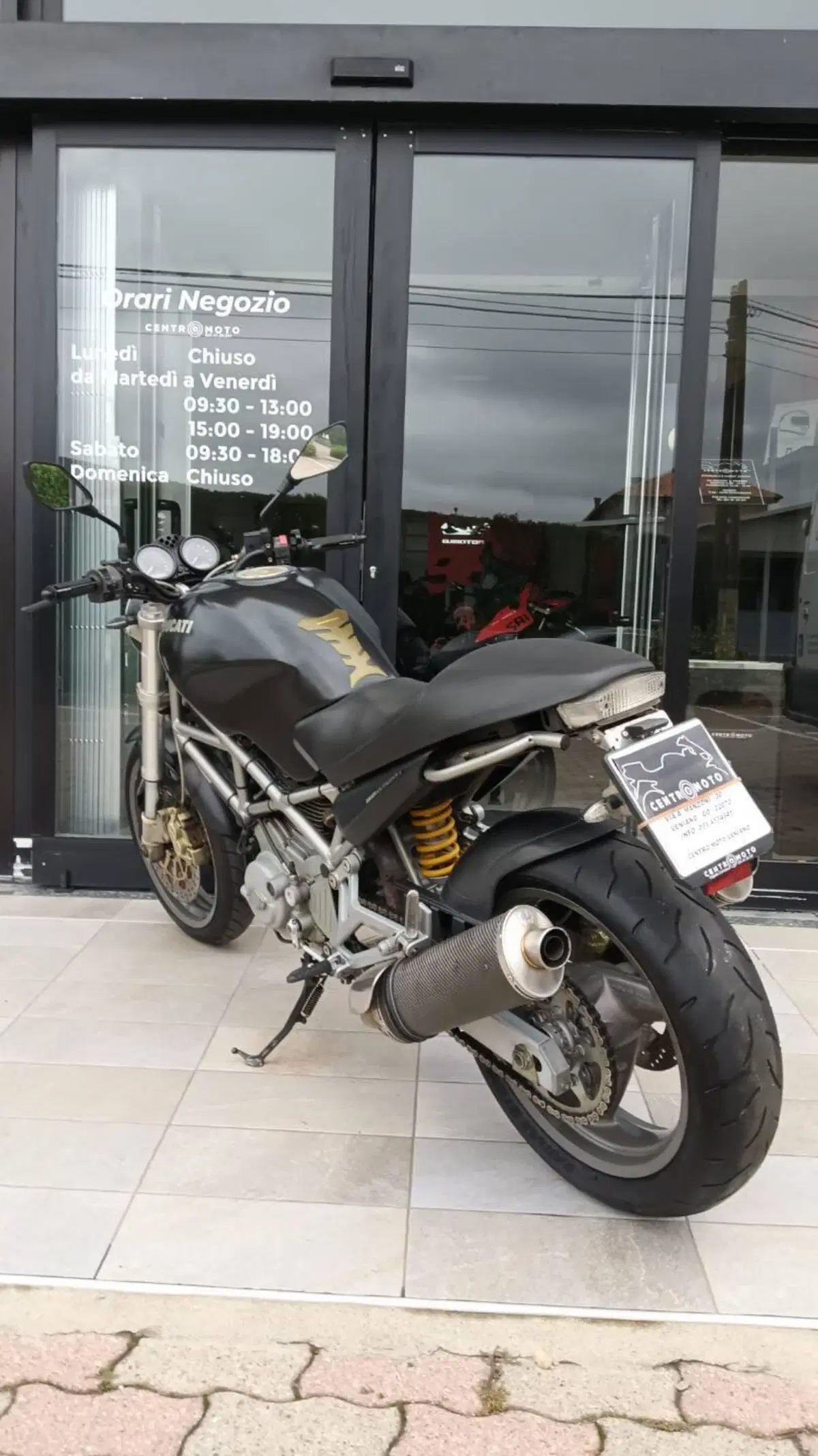 Ducati Monster 620 Dark (2003 - 06) (6)