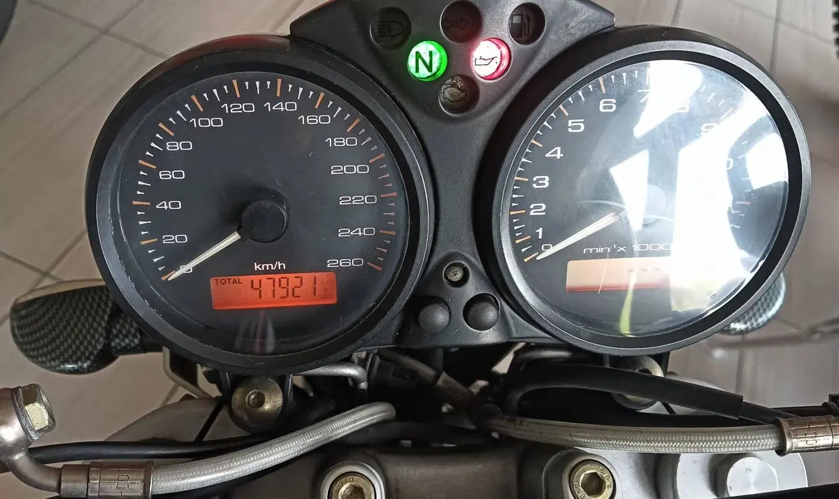 Ducati Monster 620 Dark (2003 - 06) (7)