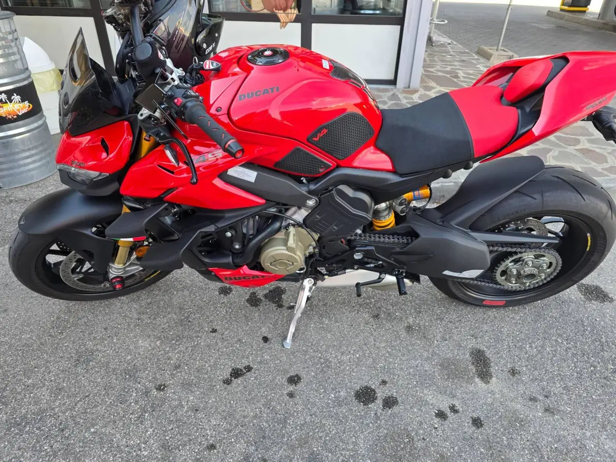 Ducati Streetfighter V4 S (2025 - 26) (5)