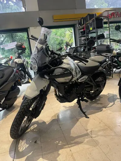 Royal Enfield Himalayan 450 Tubeless (2024 - 26) usata